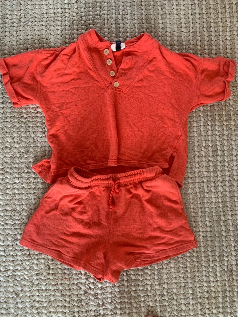 Universal Thread Coral Set